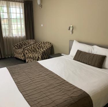 In Town Motor Inn