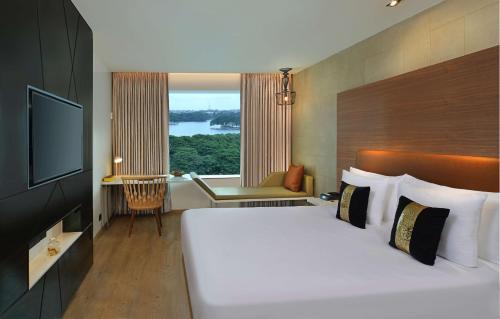 Radisson Bengaluru City Center